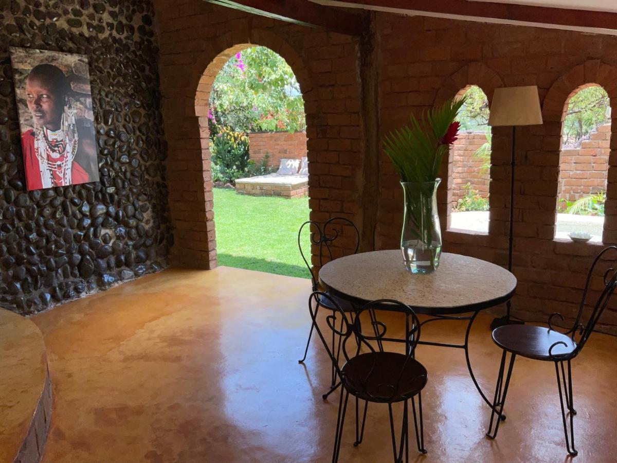 Pink Flamingo Boutique Hotel Moshi Ngoại thất bức ảnh