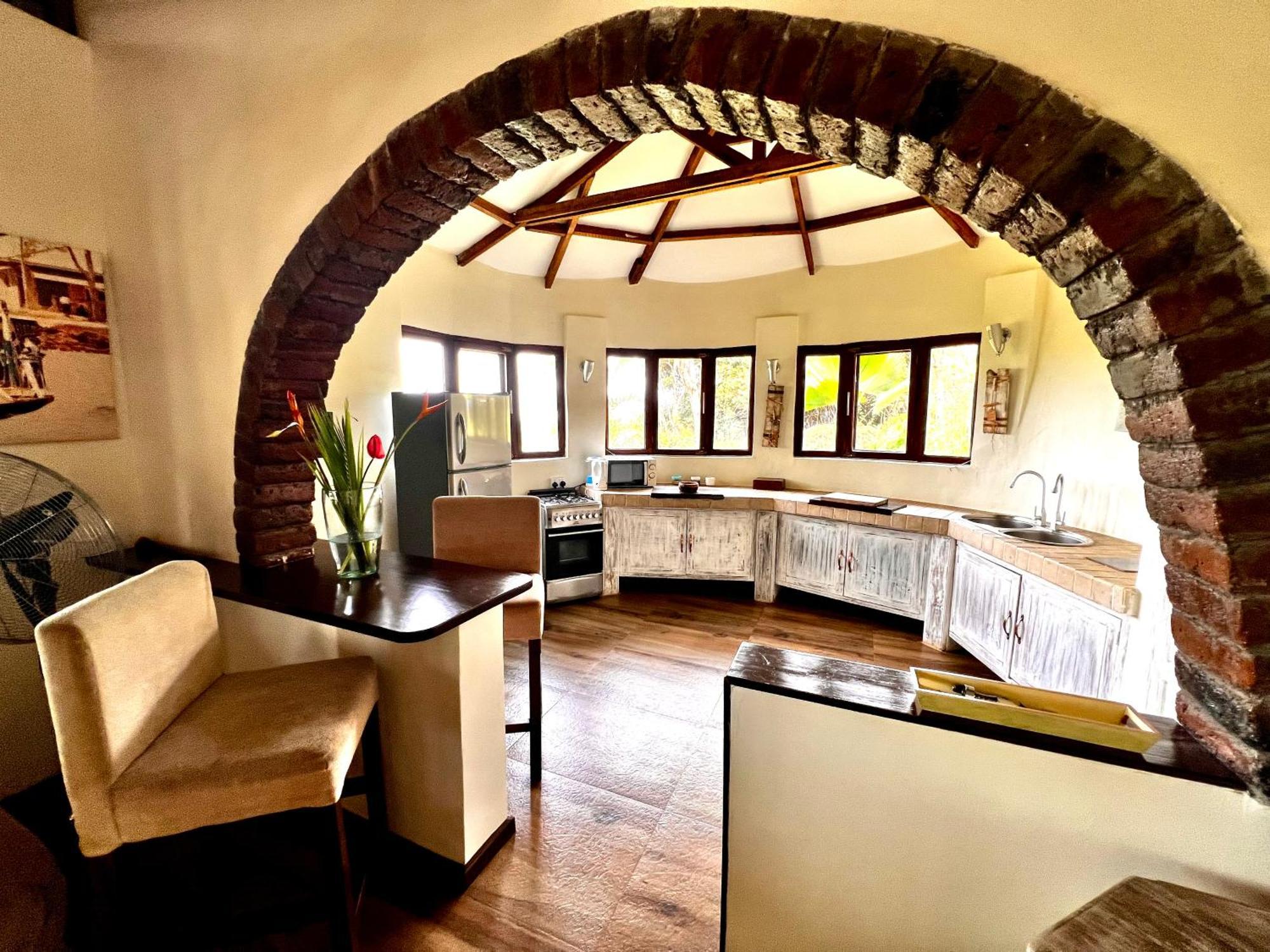 Pink Flamingo Boutique Hotel Moshi Ngoại thất bức ảnh