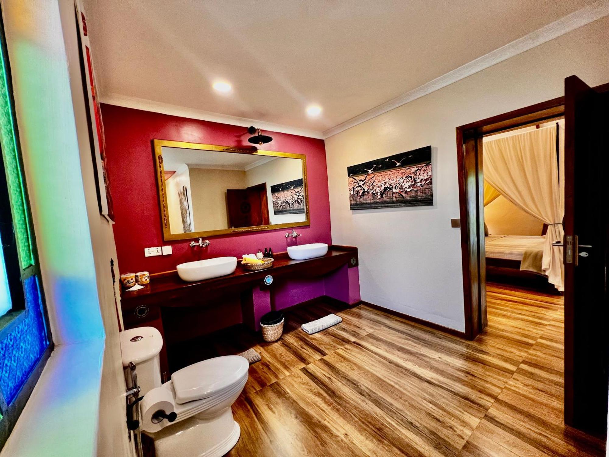 Pink Flamingo Boutique Hotel Moshi Ngoại thất bức ảnh