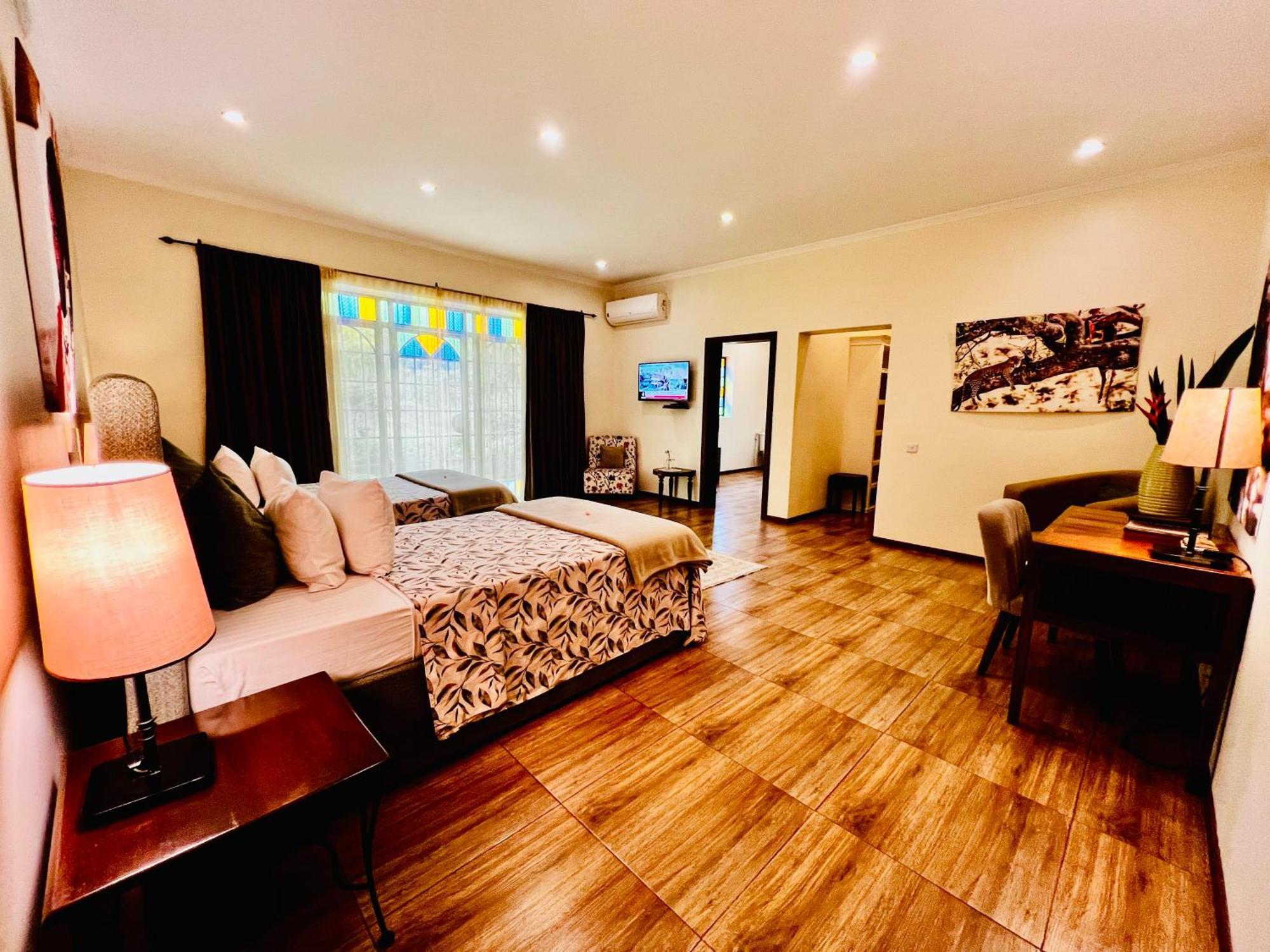 Pink Flamingo Boutique Hotel Moshi Ngoại thất bức ảnh