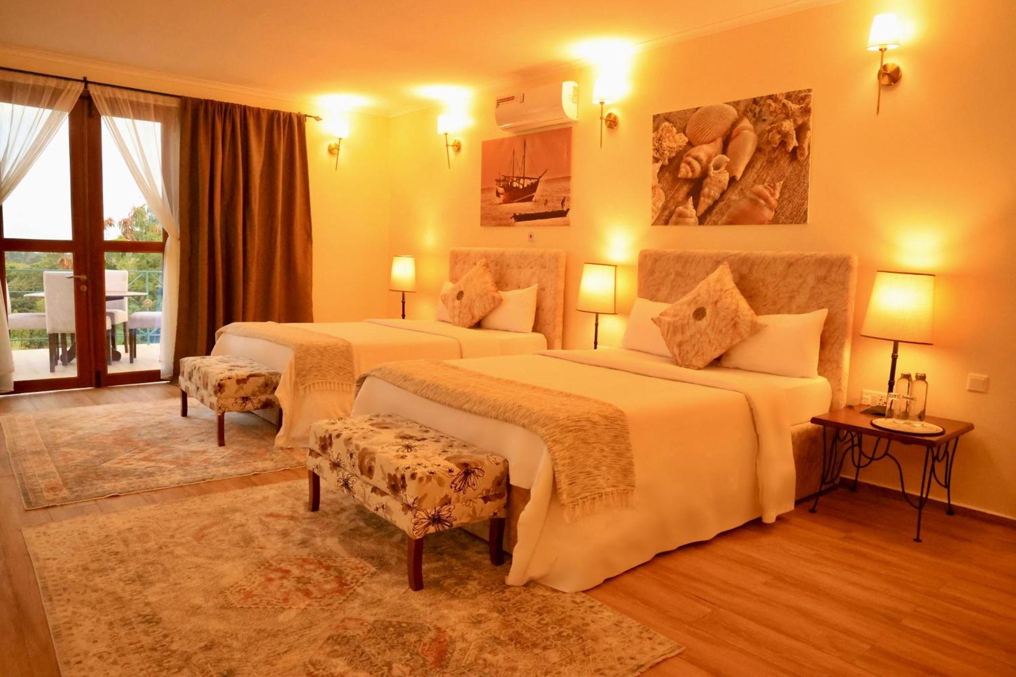 Pink Flamingo Boutique Hotel Moshi Ngoại thất bức ảnh