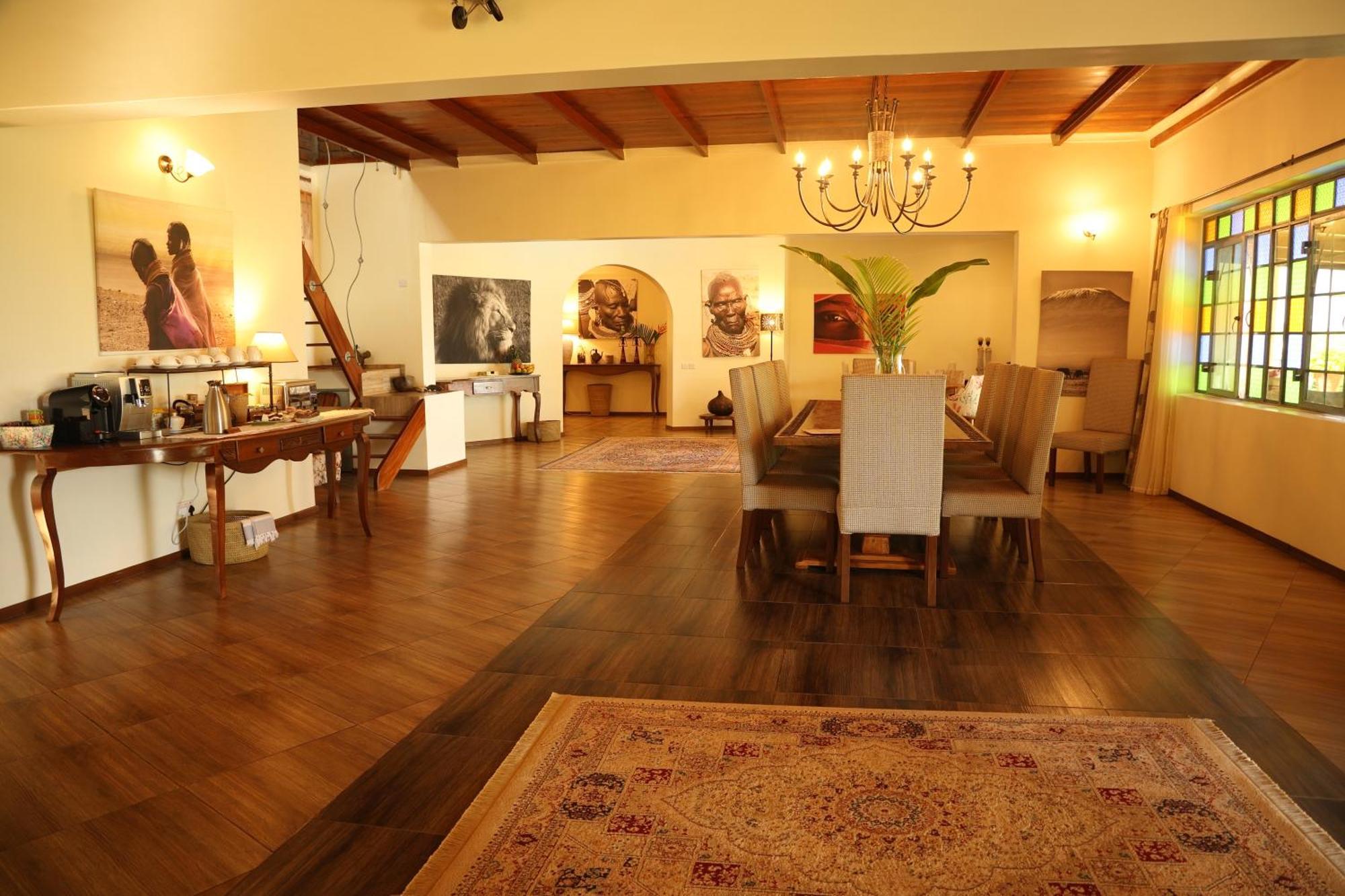 Pink Flamingo Boutique Hotel Moshi Ngoại thất bức ảnh