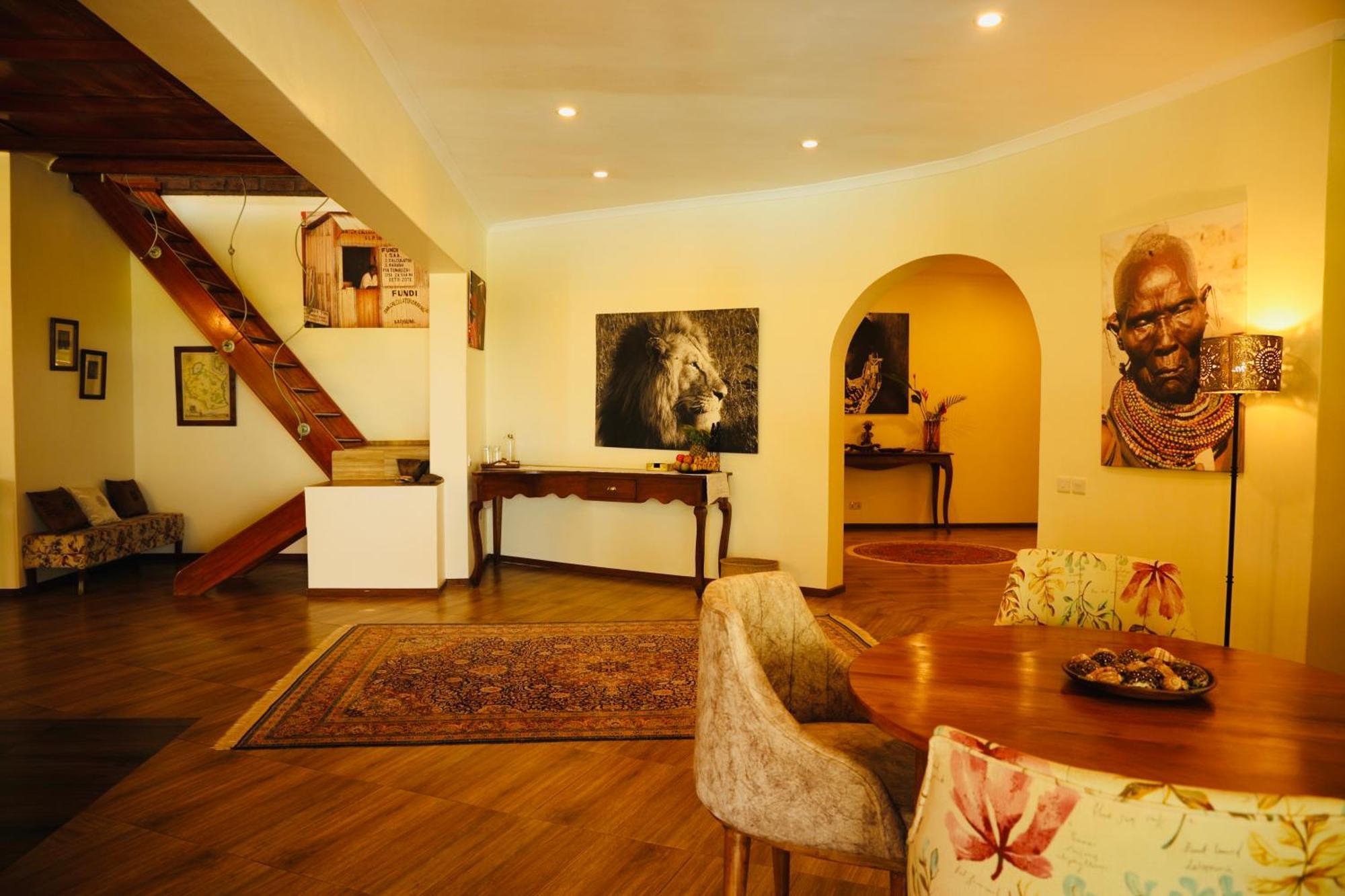 Pink Flamingo Boutique Hotel Moshi Ngoại thất bức ảnh